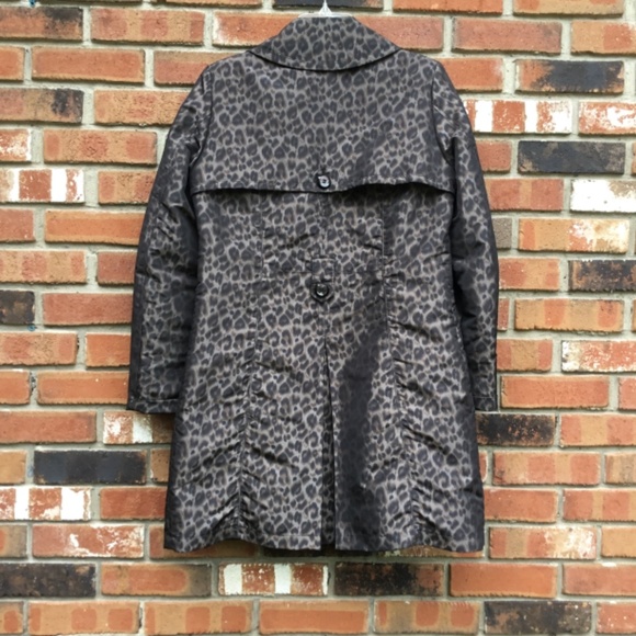 Leopard print, lightweight, 3/4 length Coat - Picture 2 of 9